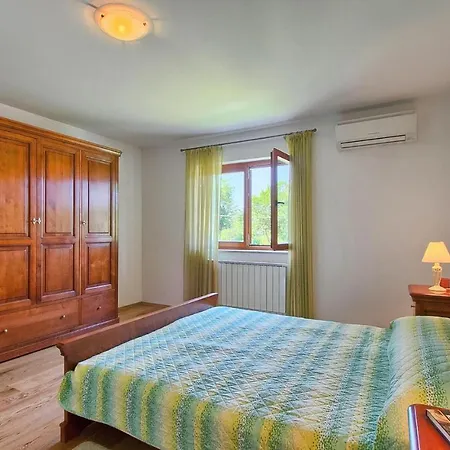 Casa de Férias Josipa Sveti Petar u Sumi